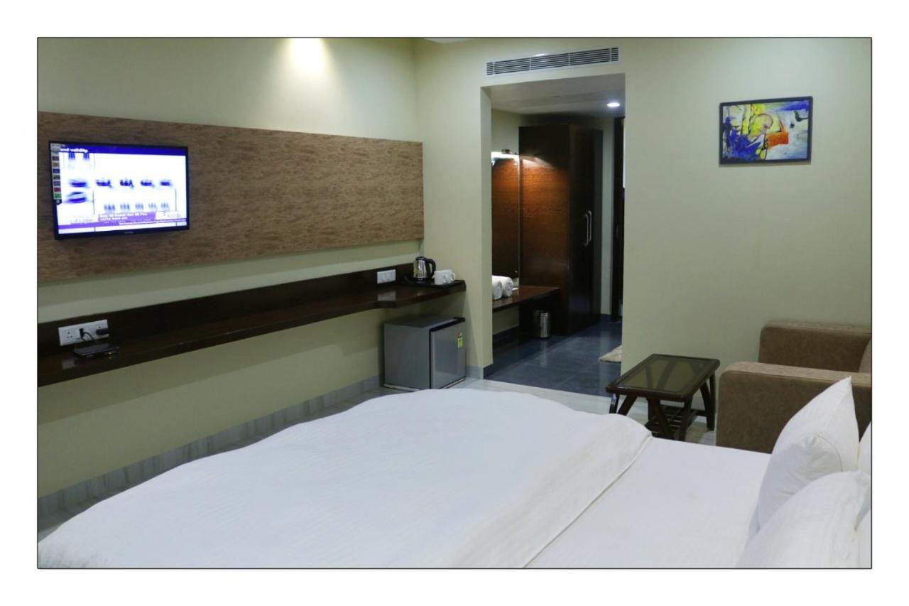 Hotel Grand Surya Kodarma Luaran gambar